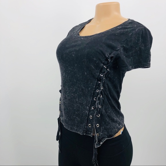 Lace Down Tee Shirt - Picture 4 of 7